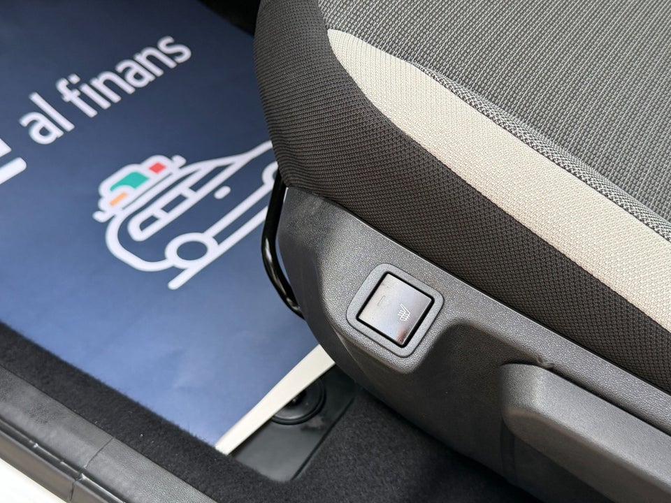 Toyota Aygo 1,0 VVT-i x-press 5d