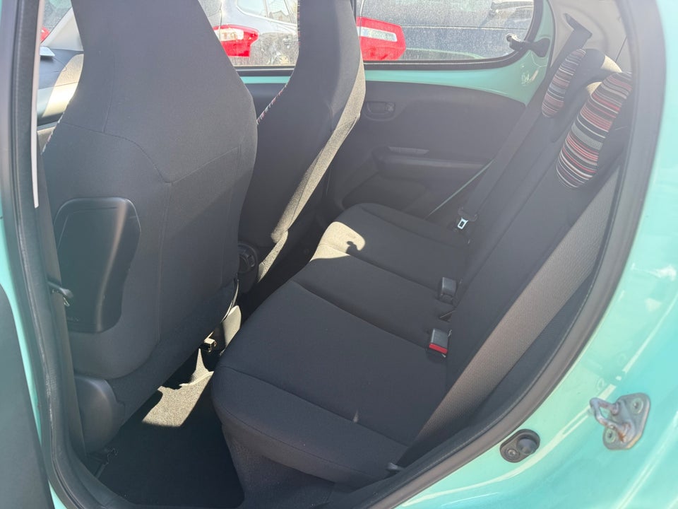 Citroën C1 1,2 PureTech Feel 5d