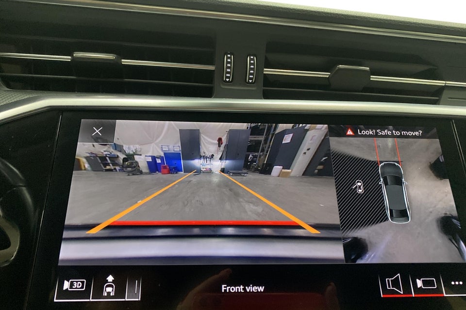 Audi A6 50 TFSi e Sport quattro S-tr. 4d