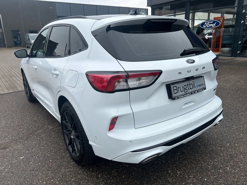 Ford Kuga 2,5 PHEV ST-Line CVT 5d