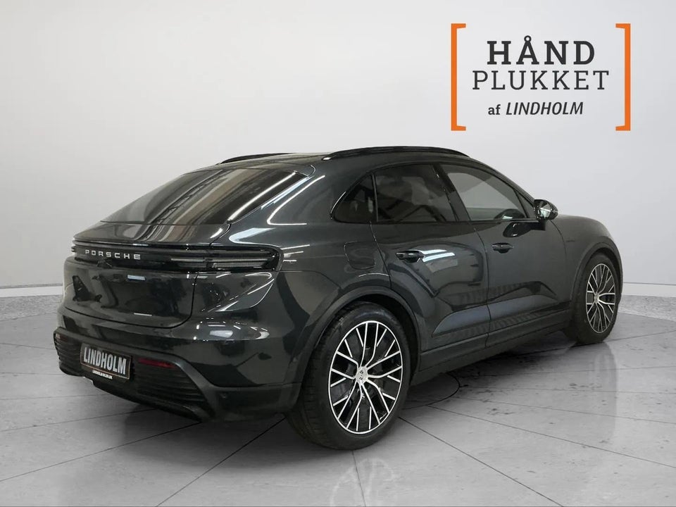 Porsche Macan 4 5d