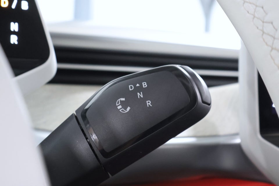 VW ID.Buzz 77 Pro SWB 5d