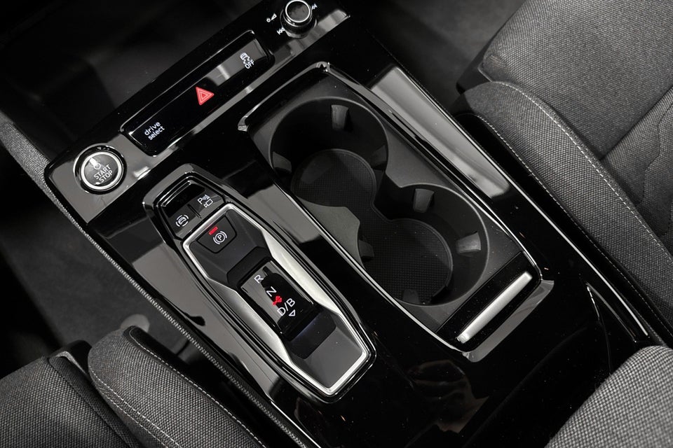 Audi A6 e-tron S-line plus Avant 5d