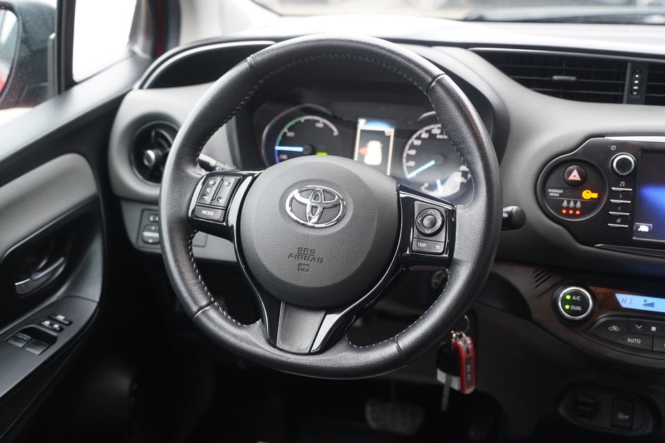Toyota Yaris 1,5 Hybrid H2 e-CVT 5d