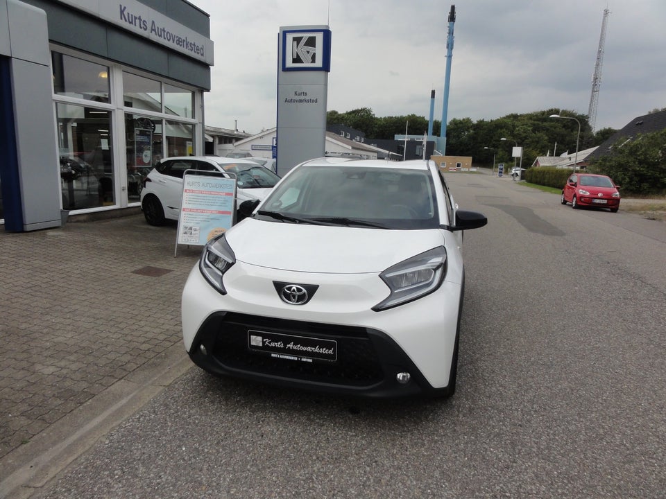 Toyota Aygo X 1,0 Air Envy 5d