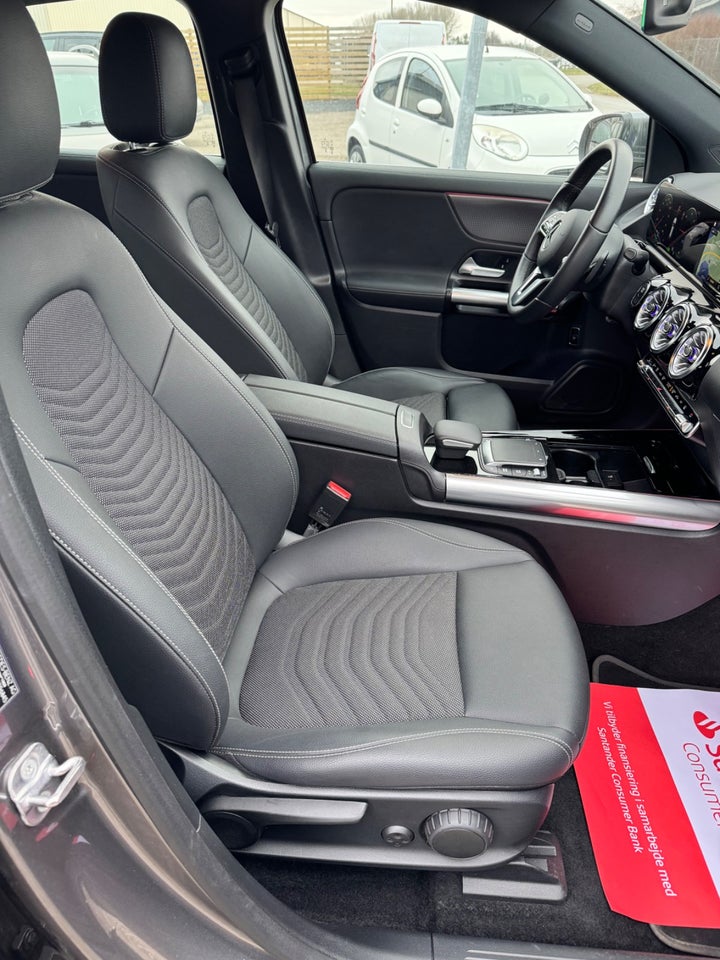 Mercedes EQA250+ Progressive 5d