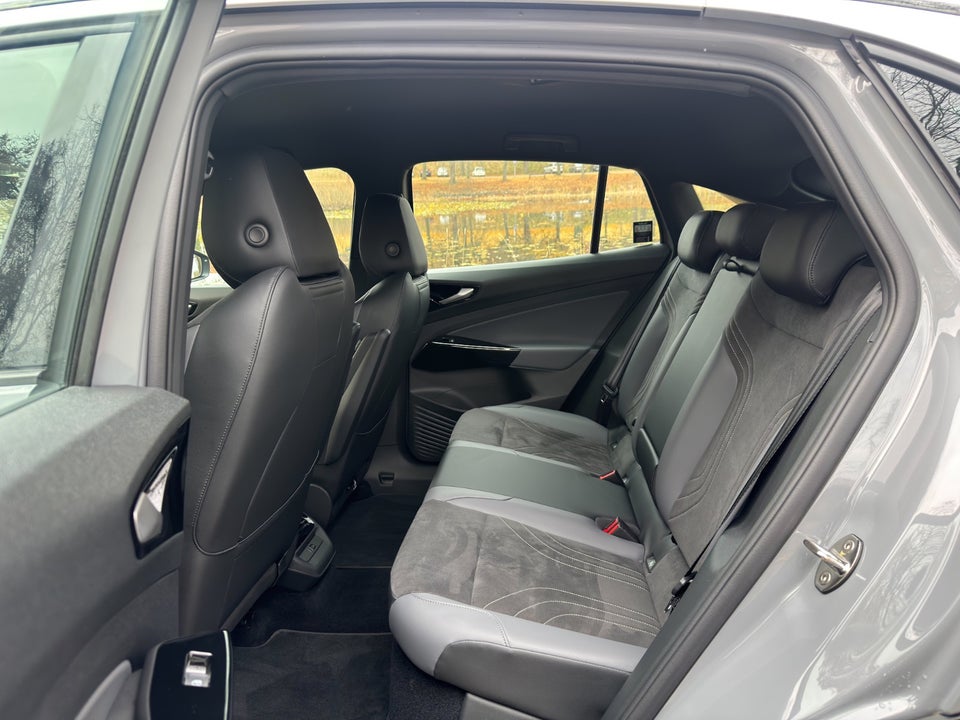 VW ID.5 77 Pro Performance 5d