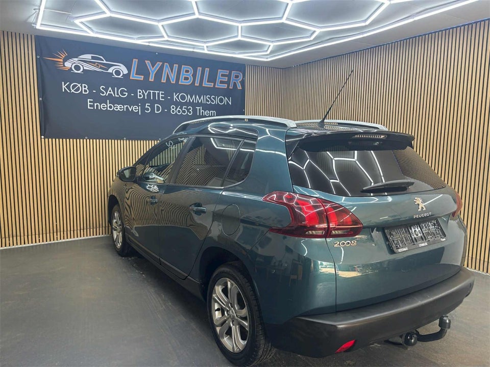 Peugeot 2008 1,2 VTi 82 Active 5d