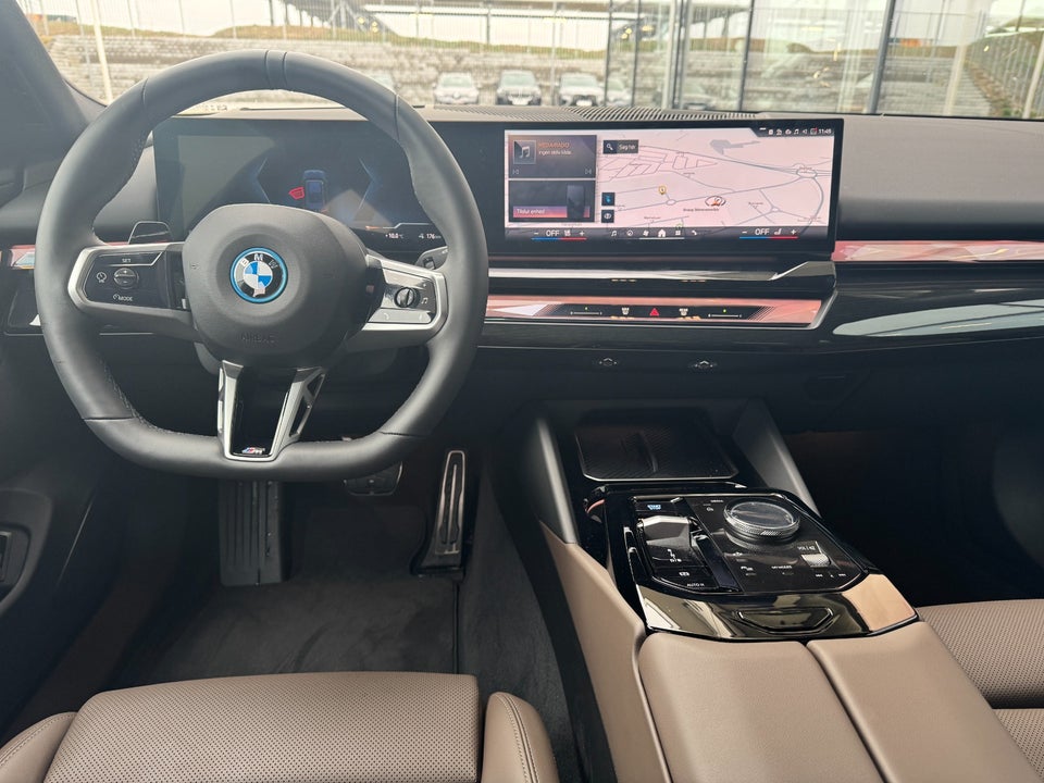 BMW i5 eDrive40 Touring M-Sport 5d