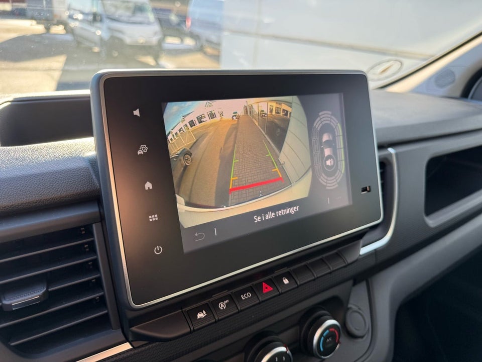 Nissan Primastar 2,0 dCi 150 L2H1 N-Connecta Van