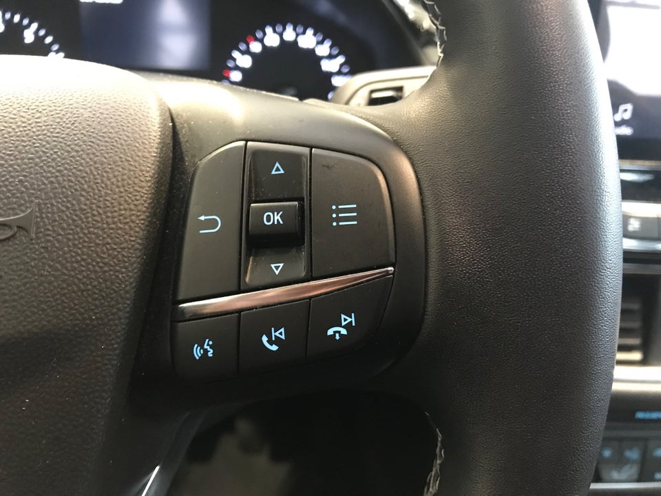 Ford Fiesta 1,0 EcoBoost mHEV Titanium 5d