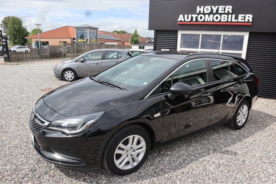 Opel Astra 1,4 T 125 Enjoy Sports Tourer 5d