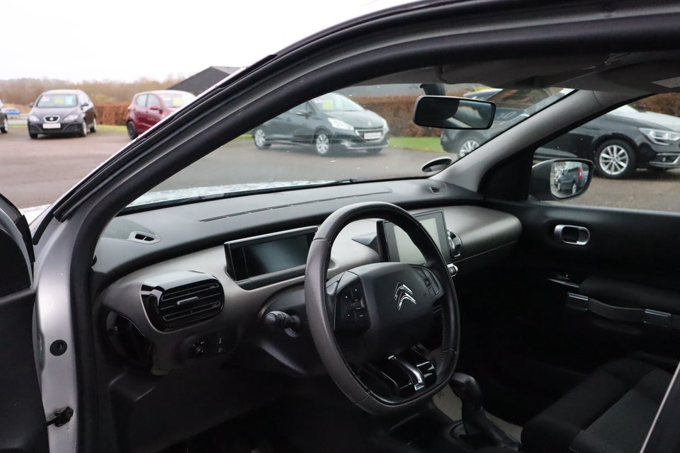 Citroën C4 Cactus 1,2 PureTech 110 Shine 5d