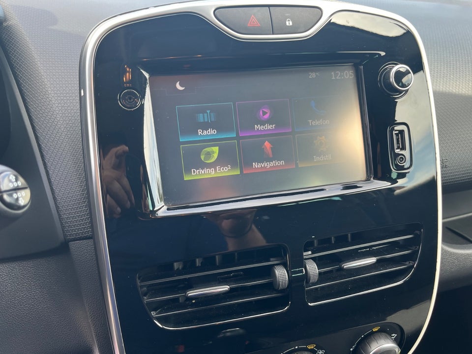 Renault Clio IV 0,9 TCe 90 Limited 5d