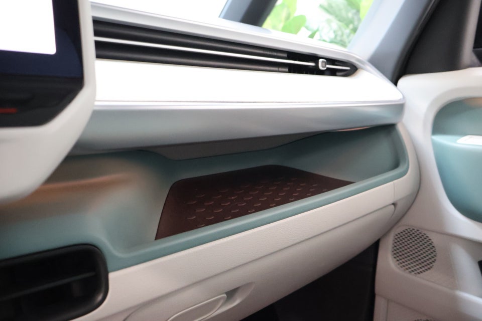 VW ID.Buzz 77 Pro SWB 5d