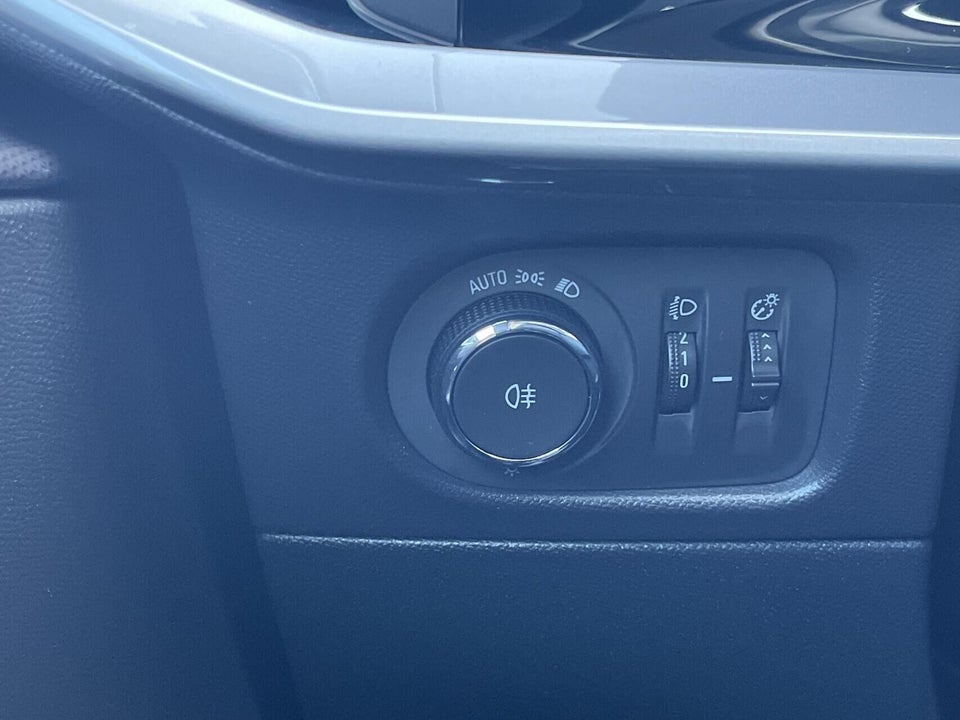 Opel Mokka-e 50 Elegance 5d