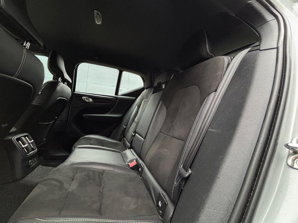 Volvo XC40 1,5 T4 ReCharge R-Design aut. 5d