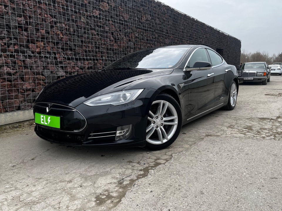 Tesla Model S 85 5d