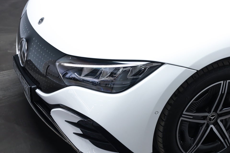 Mercedes EQE350 AMG Line 4d