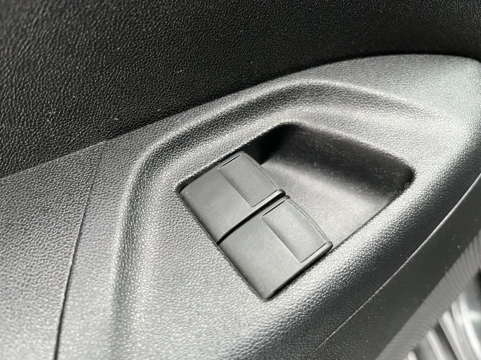 Peugeot 108 1,0 e-VTi 72 Active 5d