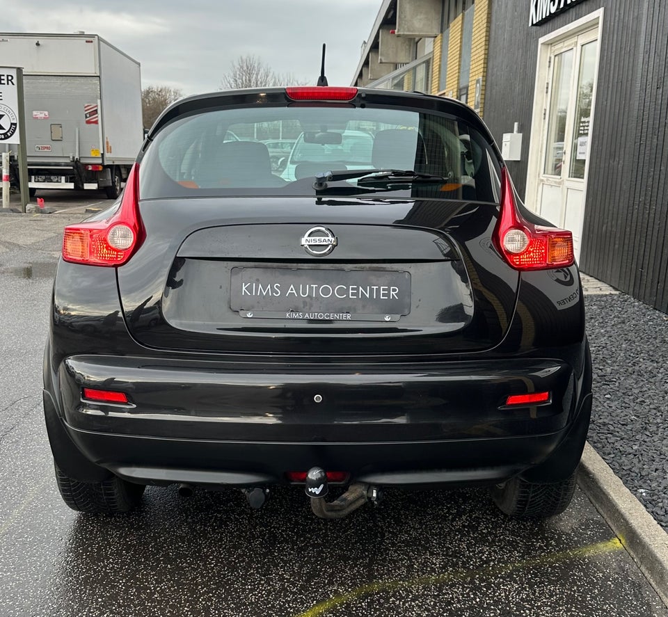 Nissan Juke 1,6 Acenta CVT 5d
