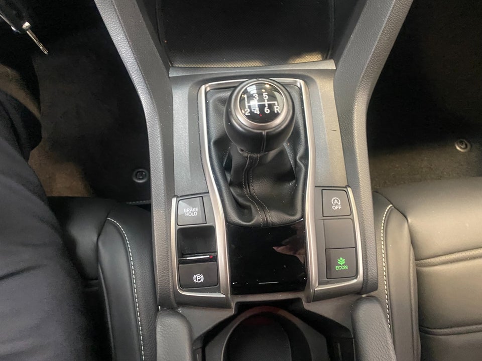 Honda Civic 1,5 VTEC Turbo Sport 5d