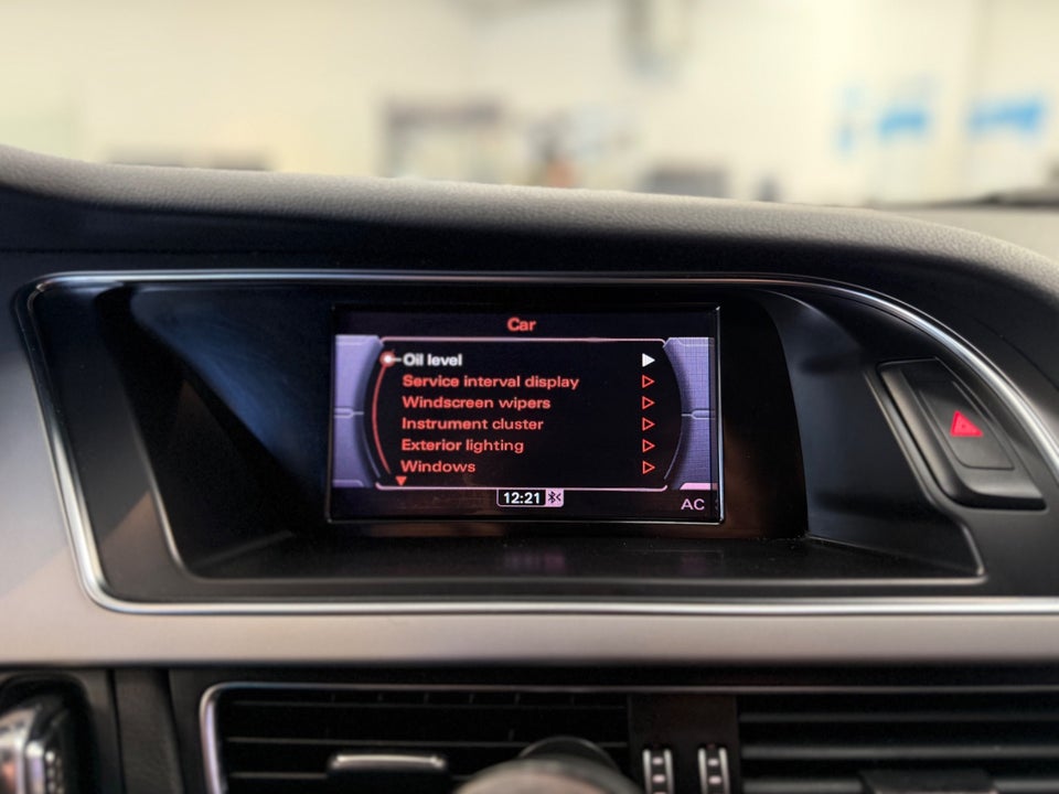 Audi A4 2,0 TDi 136 4d