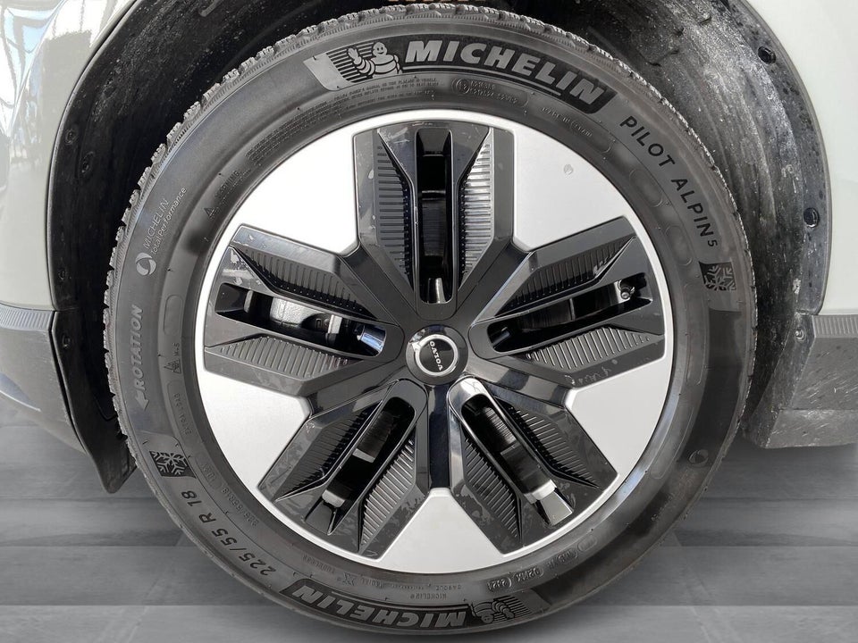 Volvo EX30 Extended Range Core 5d