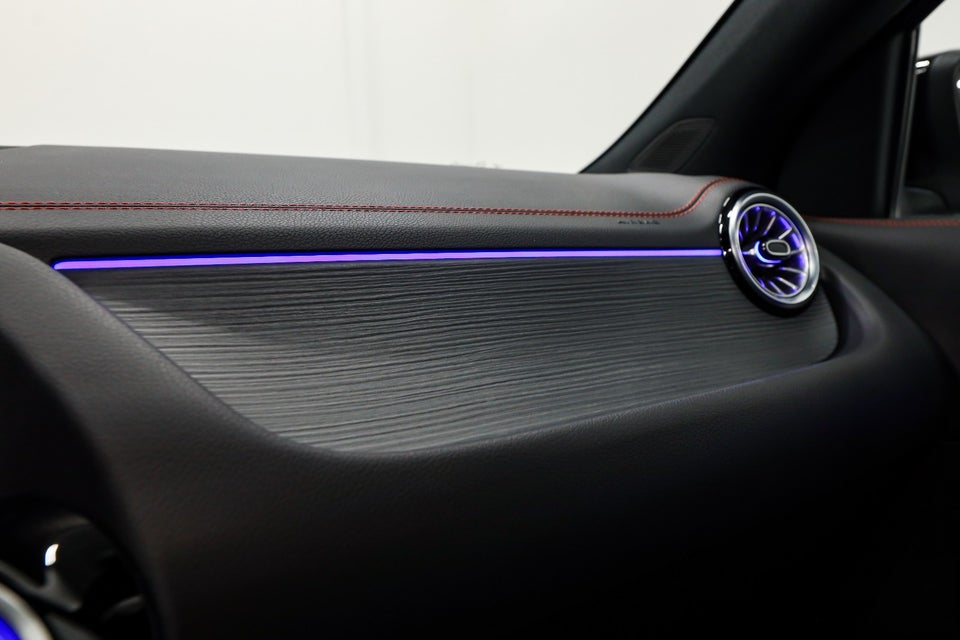 Mercedes EQA250+ AMG Advance 5d