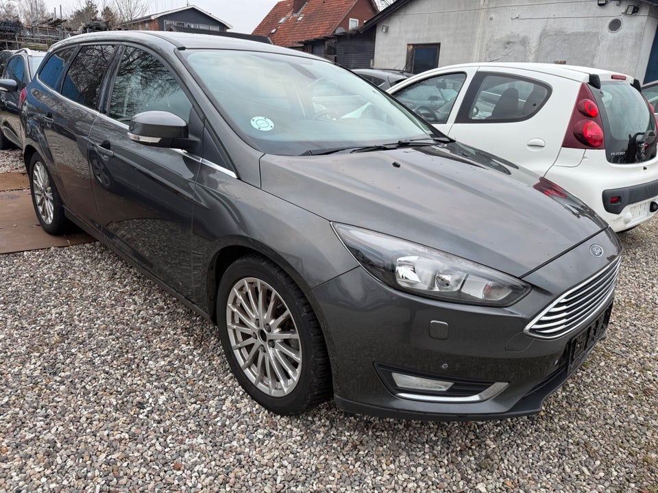 Ford Focus 1,0 SCTi 125 Titanium stc. 5d