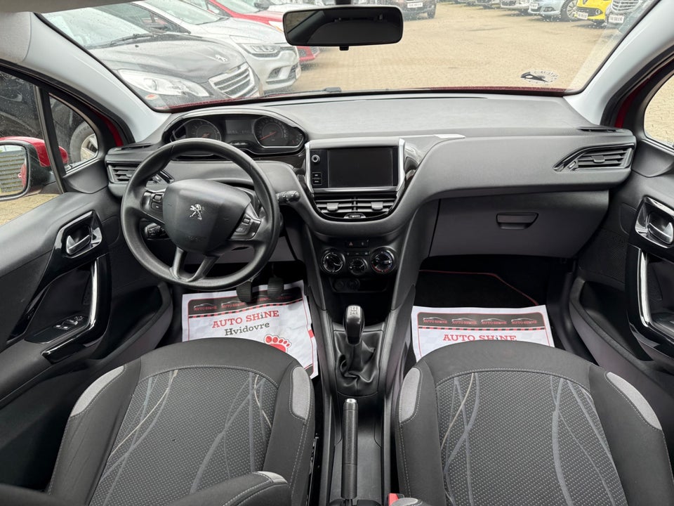 Peugeot 208 1,2 VTi Active 5d