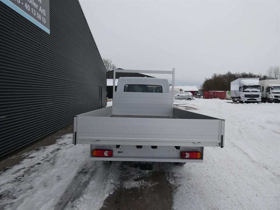 Renault Master V T35 2,0 dCi 150 L2 Chassis