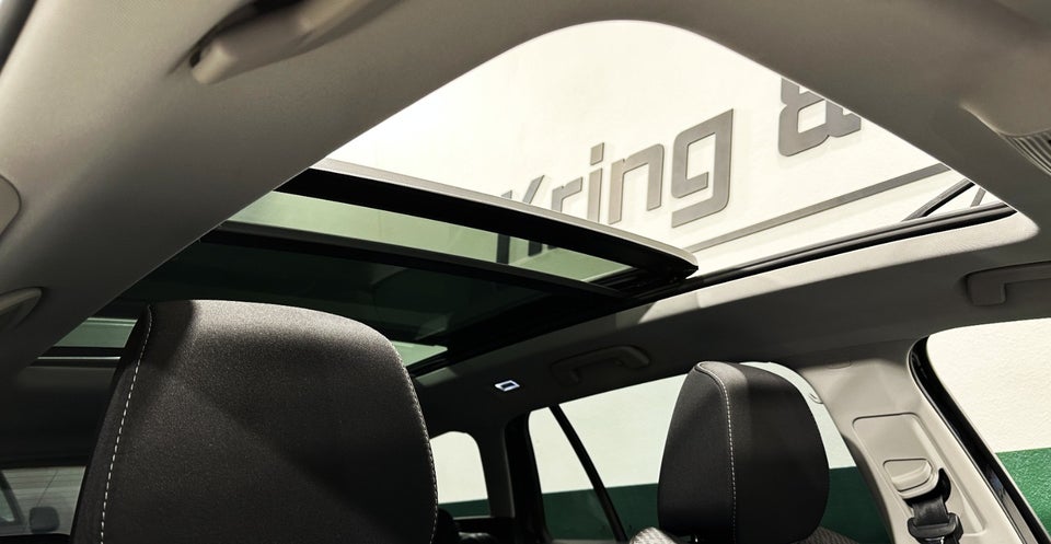 Skoda Octavia 2,0 TDi 150 Business Executive Combi DSG 5d