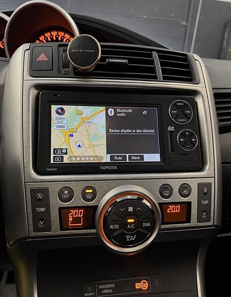 Toyota Verso 1,8 TX Skyview 7prs 5d