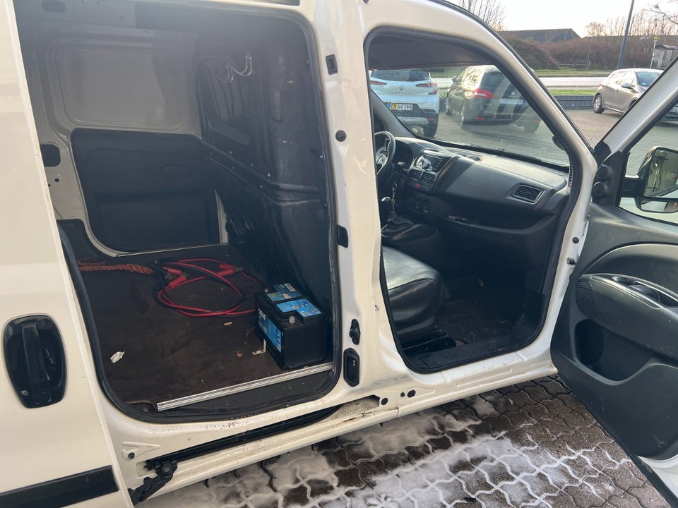 Opel Combo 1,3 CDTi 90 L2H1 eco 5d