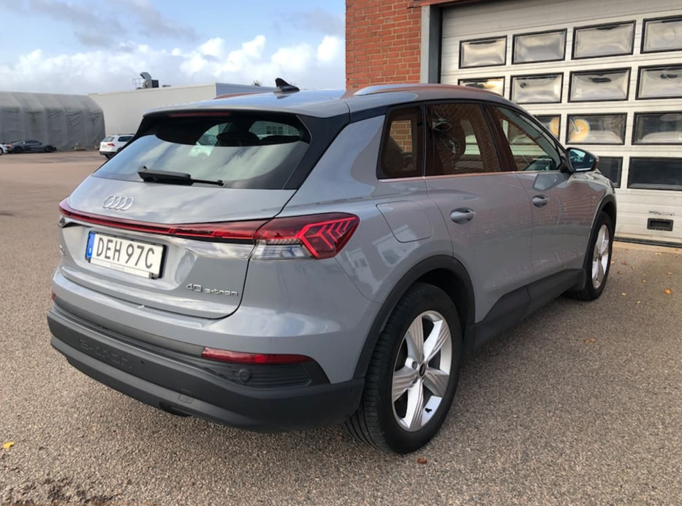Audi Q4 e-tron 40  5d