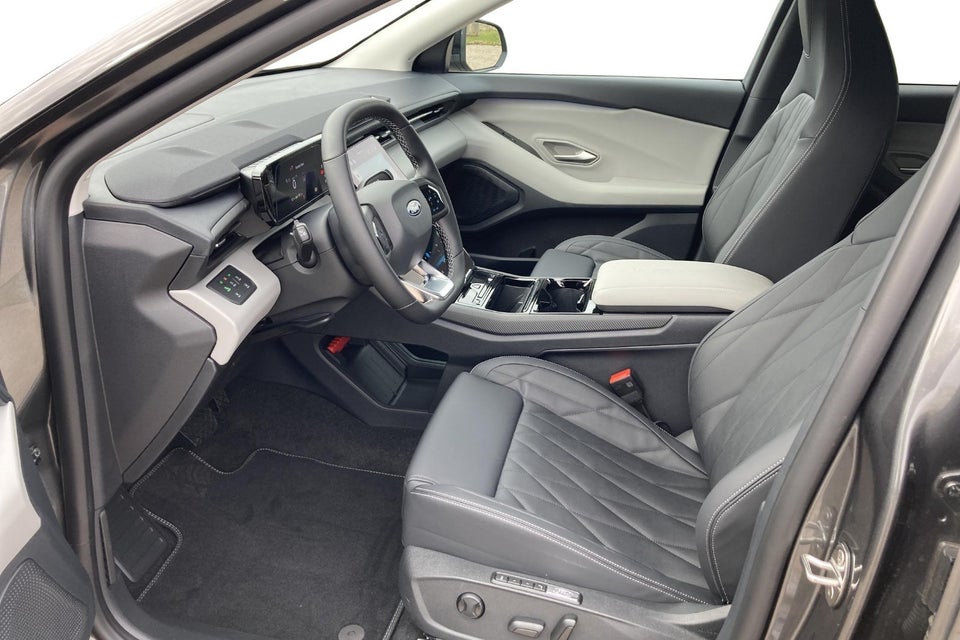 Ford Explorer 77 Premium Extended Range 5d