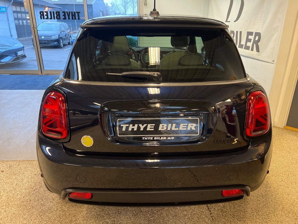 MINI Cooper SE Maximise 3d