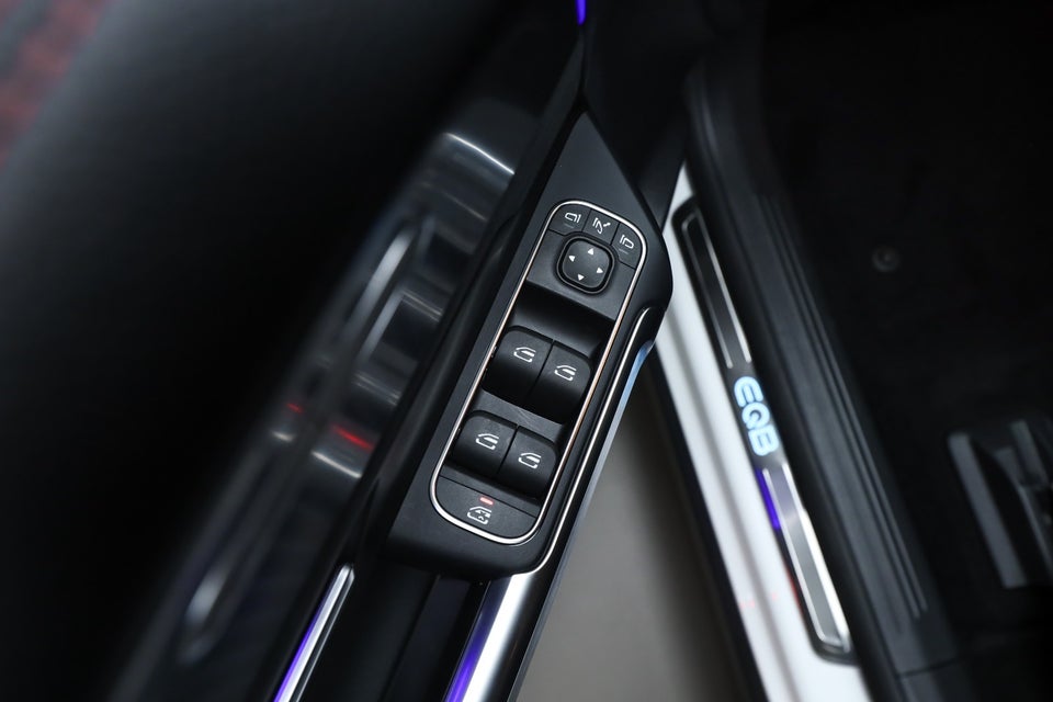 Mercedes EQB250+ AMG Advance 5d