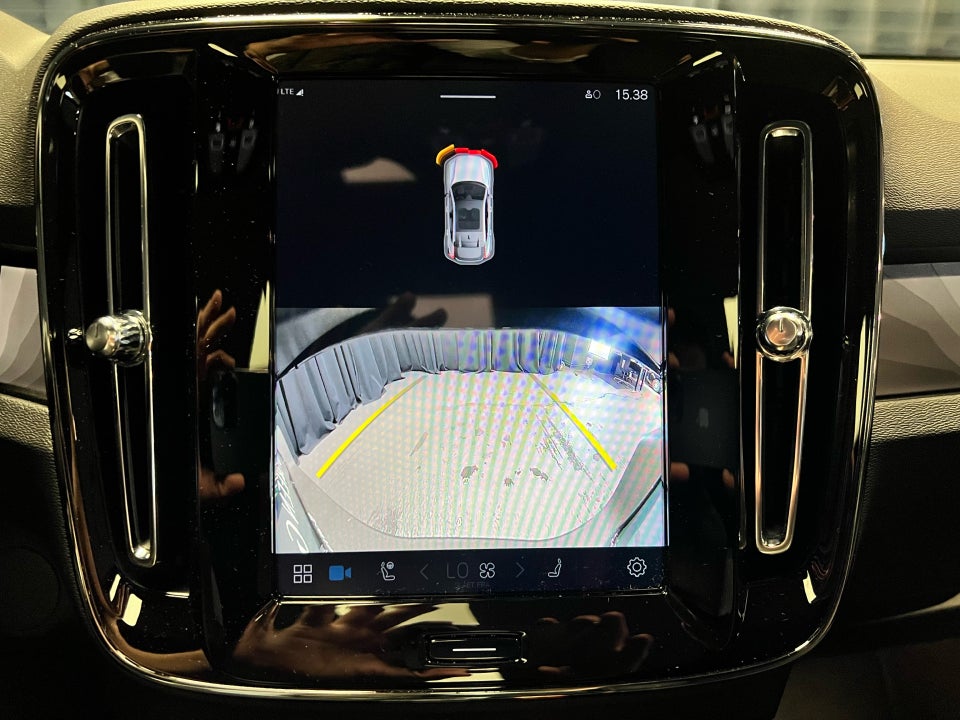 Volvo EC40 Extended Range Plus 5d