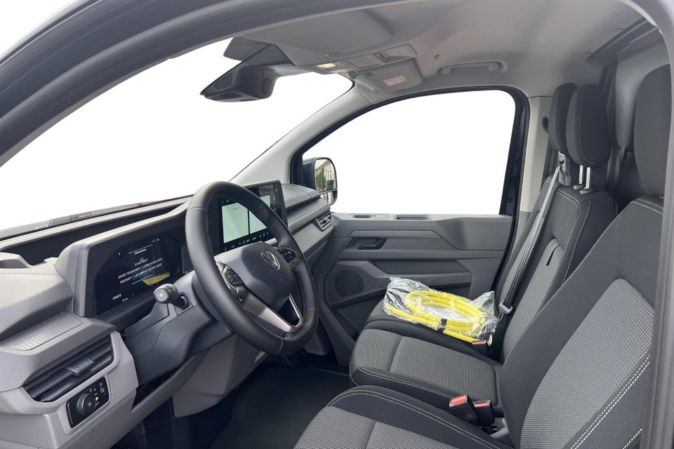 VW e-Transporter Comfort Kassevogn SWB
