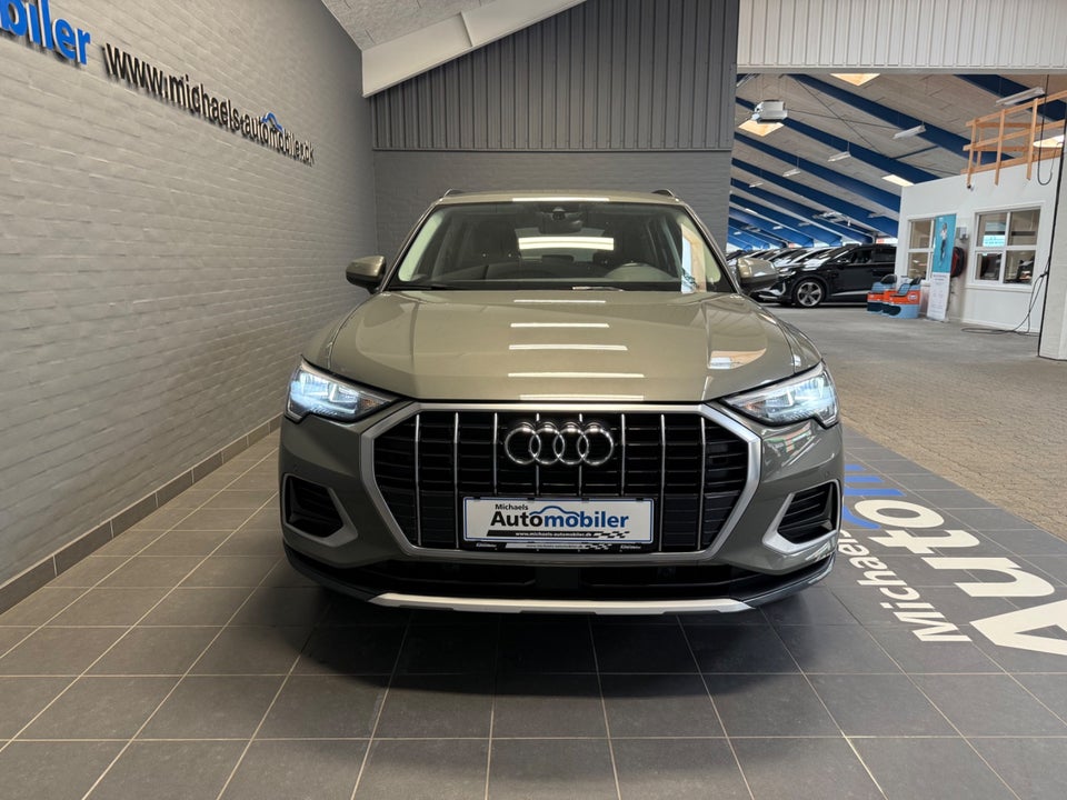 Audi Q3 35 TFSi Advanced 5d
