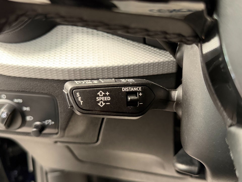 Audi Q2 35 TFSi Prestige S-tr. 5d
