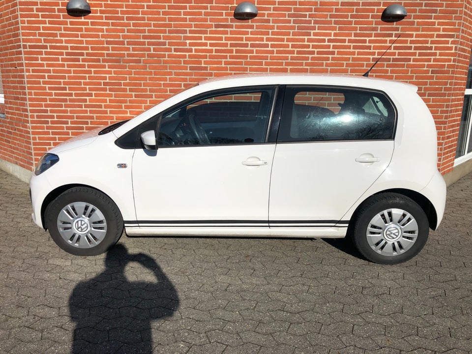 VW Up! 1,0 75 High Up! White Edition 5d
