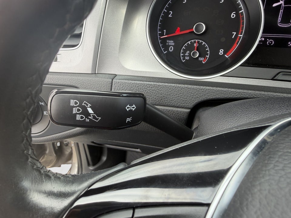 VW Golf VII 1,4 TSi 125 Style Variant DSG BMT 5d