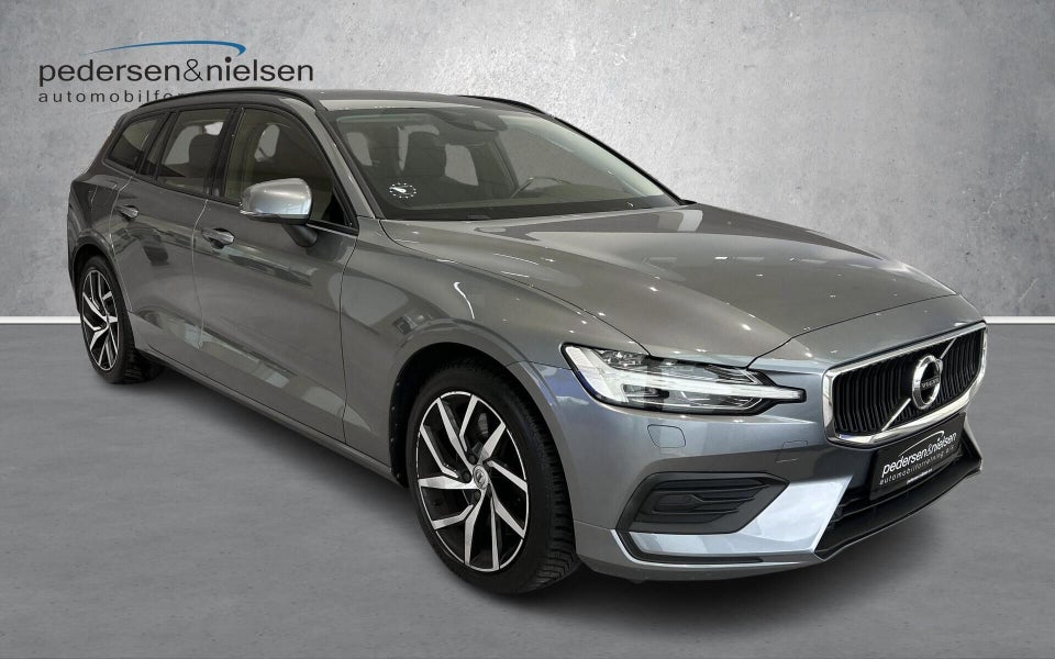 Volvo V60 2,0 T5 250 Momentum aut. 5d