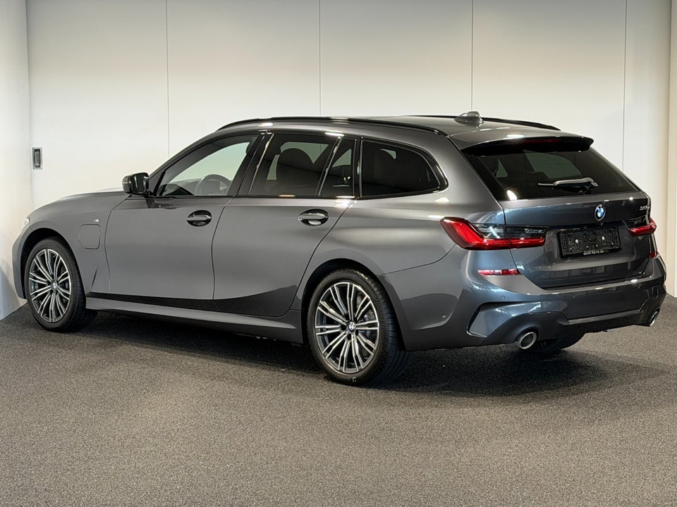 BMW 330e 2,0 Touring M-Sport aut. 5d