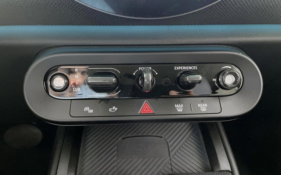 MINI Countryman E Classic Trim M 5d