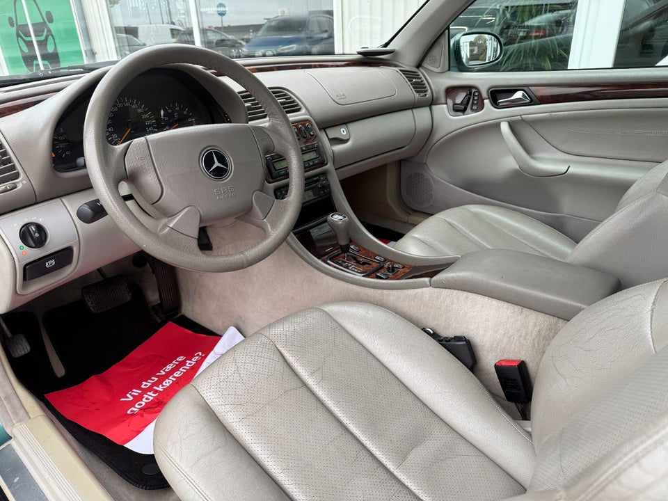 Mercedes CLK320 3,2 Cabriolet Elegance aut. 2d