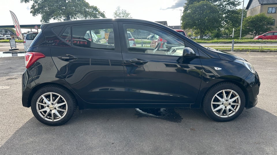 Hyundai i10 1,0 Passion 5d